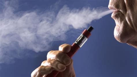 Elektronik sigara yeni bağımlılar yaratıyor